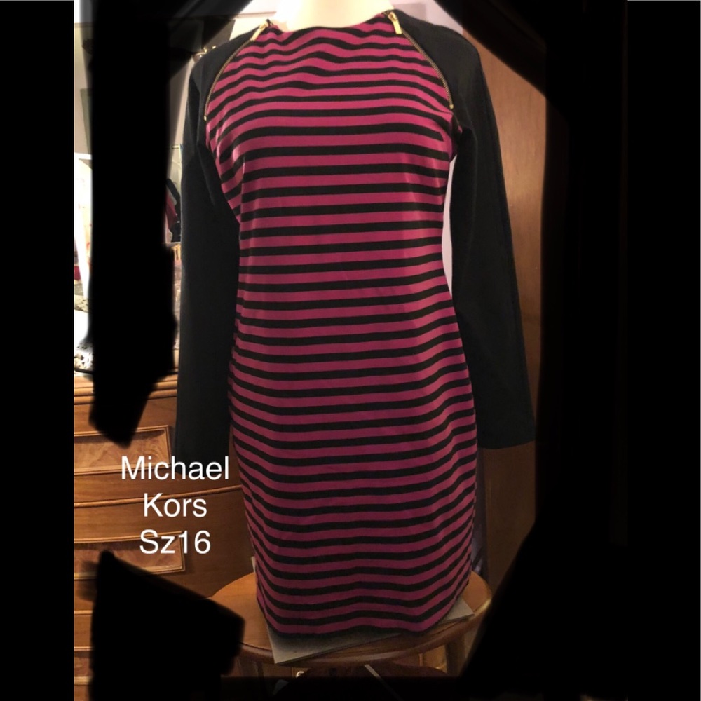 MICHAEL KORS DRESS WITH ZIPPERS size 16